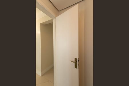 Apartamento à venda com 130m², 3 quartos e 4 vagas Apartamento à venda com 130m², 3 quartos e 4 vagasLavabo