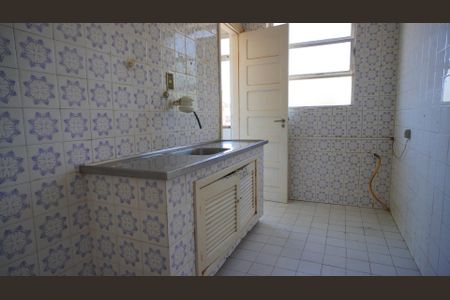 Apartamento à venda com 57m², 1 quarto e sem vagaCozinha 