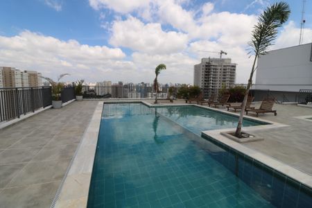 Apartamento à venda com 29m², 1 quarto e sem vagaÁrea comum - Piscina
