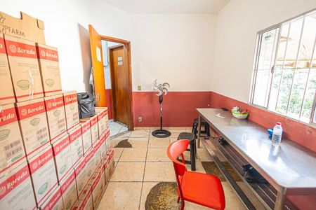 quarto 1 de casa à venda com 2 quartos, 90m² em Santa Cruz, Belo Horizonte