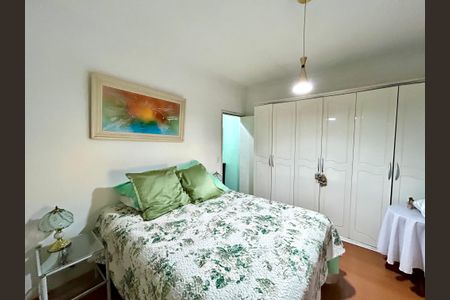 Casa à venda com 160m², 3 quartos e 2 vagas Casa à venda com 160m², 3 quartos e 2 vagasQuarto Suíte