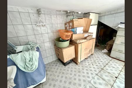 Casa à venda com 160m², 3 quartos e 2 vagas Casa à venda com 160m², 3 quartos e 2 vagasÁrea de Serviço