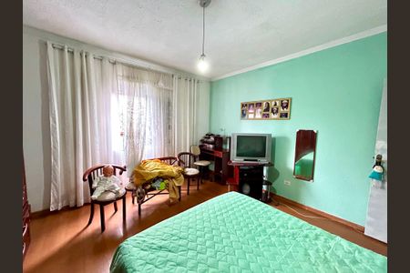 Casa à venda com 160m², 3 quartos e 2 vagas Casa à venda com 160m², 3 quartos e 2 vagasQuarto 1