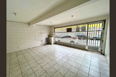 Casa à venda com 160m², 3 quartos e 2 vagas Casa à venda com 160m², 3 quartos e 2 vagasGaragem