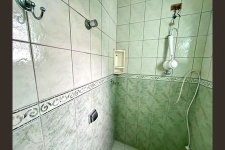 Casa à venda com 160m², 3 quartos e 2 vagas Casa à venda com 160m², 3 quartos e 2 vagasBanheiro 3