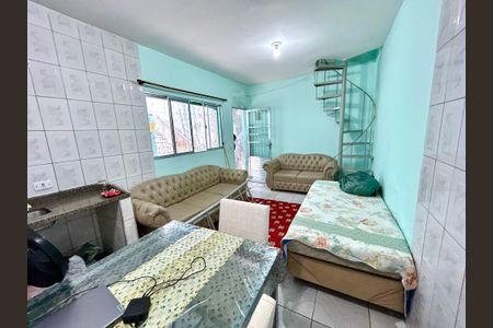 Casa à venda com 160m², 3 quartos e 2 vagas Casa à venda com 160m², 3 quartos e 2 vagasCozinha 1