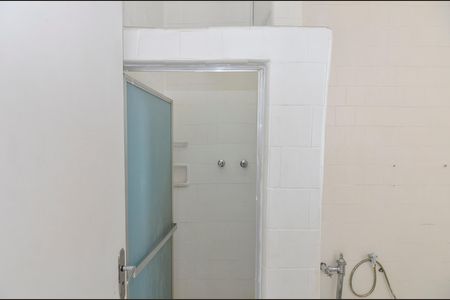 Apartamento à venda com 70m², 2 quartos e sem vaga Apartamento à venda com 70m², 2 quartos e sem vagaBanheiro