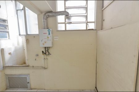 Apartamento à venda com 70m², 2 quartos e sem vaga Apartamento à venda com 70m², 2 quartos e sem vagaÁrea de Serviço