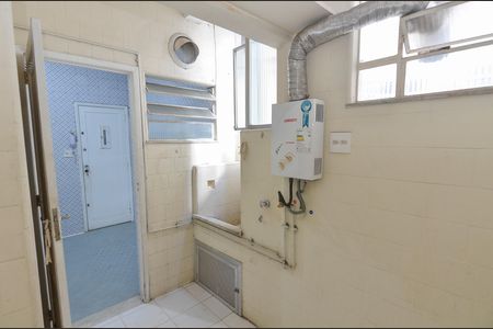 Apartamento à venda com 70m², 2 quartos e sem vaga Apartamento à venda com 70m², 2 quartos e sem vagaÁrea de Serviço