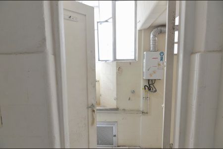 Apartamento à venda com 70m², 2 quartos e sem vaga Apartamento à venda com 70m², 2 quartos e sem vagaBanheiro de Serviço