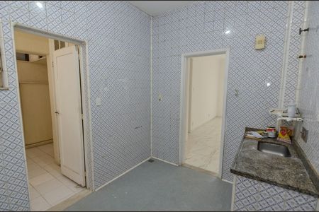 Apartamento à venda com 70m², 2 quartos e sem vaga Apartamento à venda com 70m², 2 quartos e sem vagaCozinha
