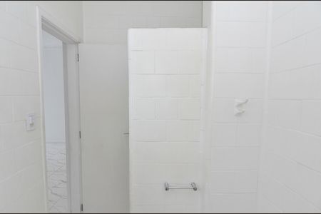 Apartamento à venda com 70m², 2 quartos e sem vaga Apartamento à venda com 70m², 2 quartos e sem vagaBanheiro