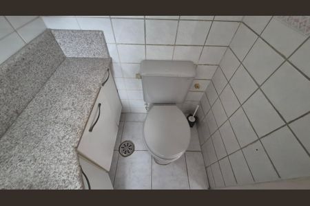 Apartamento à venda com 72m², 2 quartos e 1 vagaBanheiro da suíte