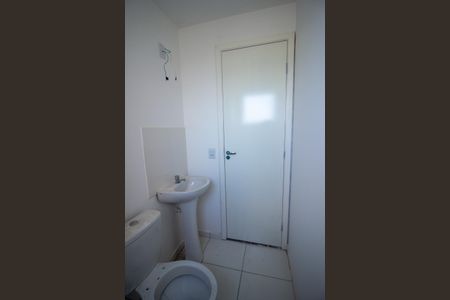 Apartamento para alugar com 46m², 2 quartos e 1 vaga Apartamento para alugar com 46m², 2 quartos e 1 vagaBanheiro da Suíte
