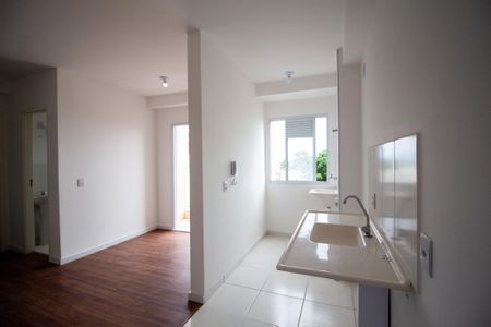 Apartamento para alugar com 46m², 2 quartos e 1 vaga Apartamento para alugar com 46m², 2 quartos e 1 vagaCozinha