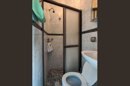 Apartamento à venda com 80m², 2 quartos e 1 vagaBanheiro de serviço