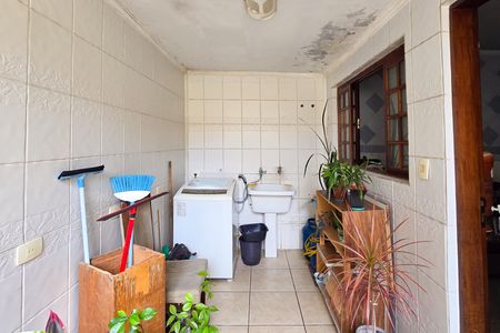 Casa à venda com 206m², 3 quartos e 3 vagas Casa à venda com 206m², 3 quartos e 3 vagasÁrea de Serviço