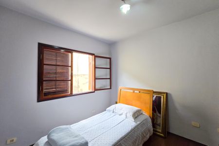 Casa à venda com 206m², 3 quartos e 3 vagas Casa à venda com 206m², 3 quartos e 3 vagasQuarto 1