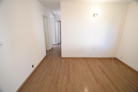 Sala de apartamento para alugar com 3 quartos, 74m² em Chácara da Barra, Campinas