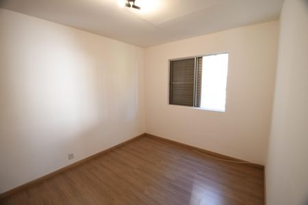 Quarto 2 de apartamento para alugar com 3 quartos, 74m² em Chácara da Barra, Campinas