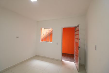 Sala de casa para alugar com 1 quarto, 52m² em Jardim Santa Teresinha, São Paulo