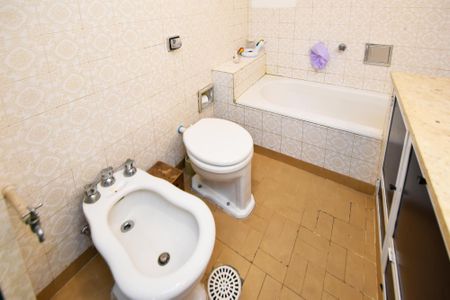 Apartamento à venda com 96m², 2 quartos e sem vagabanheiro