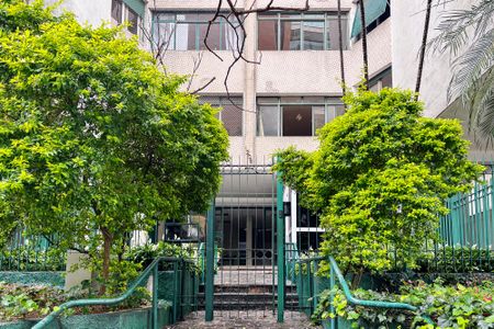 Apartamento à venda com 96m², 2 quartos e sem vagafachada do predio