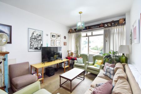 Apartamento à venda com 96m², 2 quartos e sem vagaSala de estar