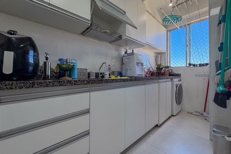 Cozinha e Área de Serviço de apartamento à venda com 2 quartos, 75m² em Castelo, Belo Horizonte