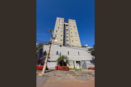 Apartamento à venda com 75m², 2 quartos e 2 vagasFachada