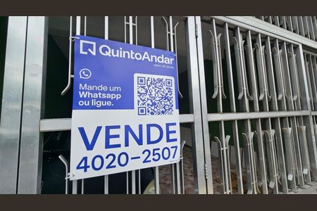 Casa à venda com 150m², 5 quartos e 2 vagasFachada - plaquinha