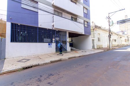Apartamento à venda com 66m², 1 quarto e 1 vagaFachada