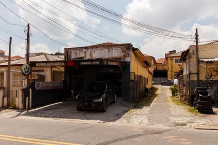 Fachada de casa à venda com 1 quarto, 2m² em Vila Nivi, São Paulo