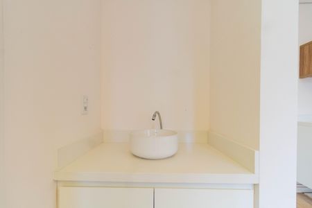 Apartamento para alugar com 34m², 2 quartos e sem vagaBanheiro