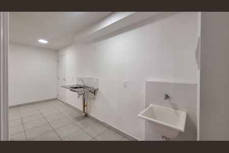 Apartamento para alugar com 33m², 2 quartos e sem vagaCozinha e Área de serviço