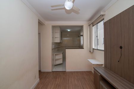Apartamento para alugar com 47m², 2 quartos e 1 vagaSala