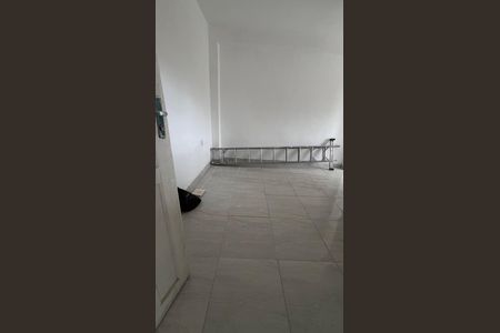 Casa para alugar com 1 quarto, 12m² em Jardim Clarice, São Paulo