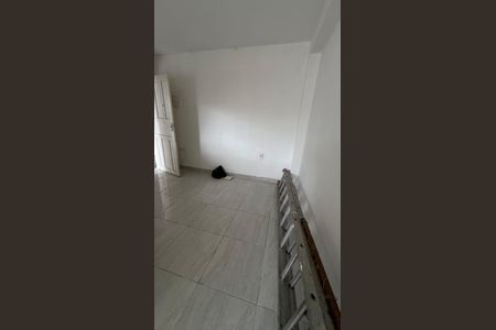 Casa para alugar com 1 quarto, 12m² em Jardim Clarice, São Paulo