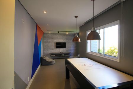 Apartamento à venda com 34m², 2 quartos e 1 vaga Apartamento à venda com 34m², 2 quartos e 1 vagaSala de Jogos