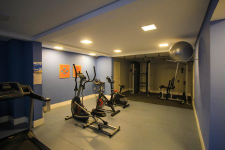 Apartamento à venda com 34m², 2 quartos e 1 vaga Apartamento à venda com 34m², 2 quartos e 1 vagaAcademia