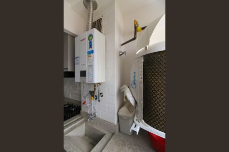 Apartamento à venda com 34m², 2 quartos e 1 vaga Apartamento à venda com 34m², 2 quartos e 1 vagaÁrea de Serviço