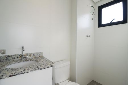 Banheiro de kitnet/studio à venda com 0 quarto, 33m² em Santana, São Paulo