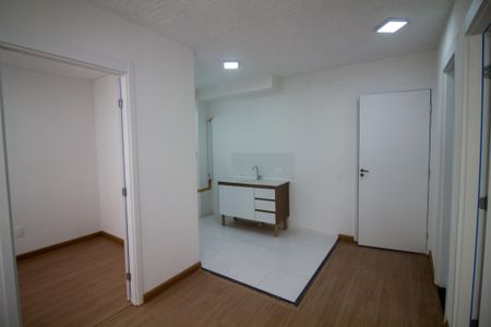 Sala de apartamento para alugar com 2 quartos, 32m² em Jardim Caravelas, São Paulo