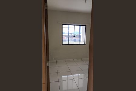 Sala de casa para alugar com 2 quartos, 70m² em Parque Santa Lucia, Duque de Caxias