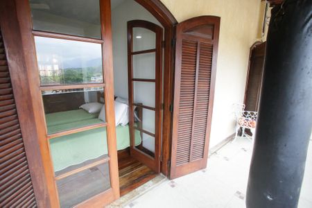 Casa para alugar com 400m², 4 quartos e 3 vagasVaranda do Quarto 2
