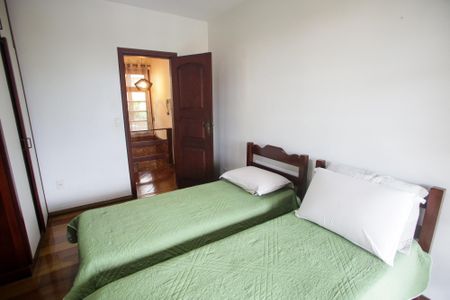 Casa para alugar com 400m², 4 quartos e 3 vagasQuarto 2