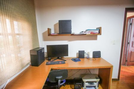 Casa para alugar com 400m², 4 quartos e 3 vagasQuarto 4