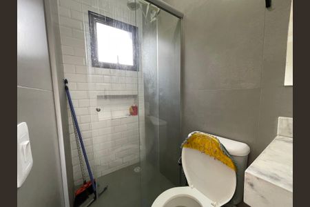Banheiro de kitnet/studio para alugar com 1 quarto, 20m² em Vila Butantã, São Paulo