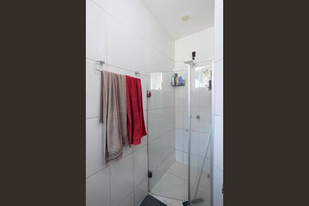 Casa de condomínio para alugar com 86m², 3 quartos e 1 vagaBanheiro da suíte 