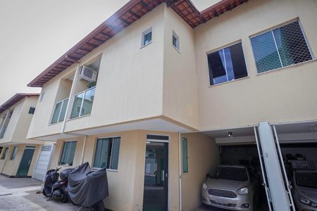 Casa de condomínio para alugar com 86m², 3 quartos e 1 vagaFachada